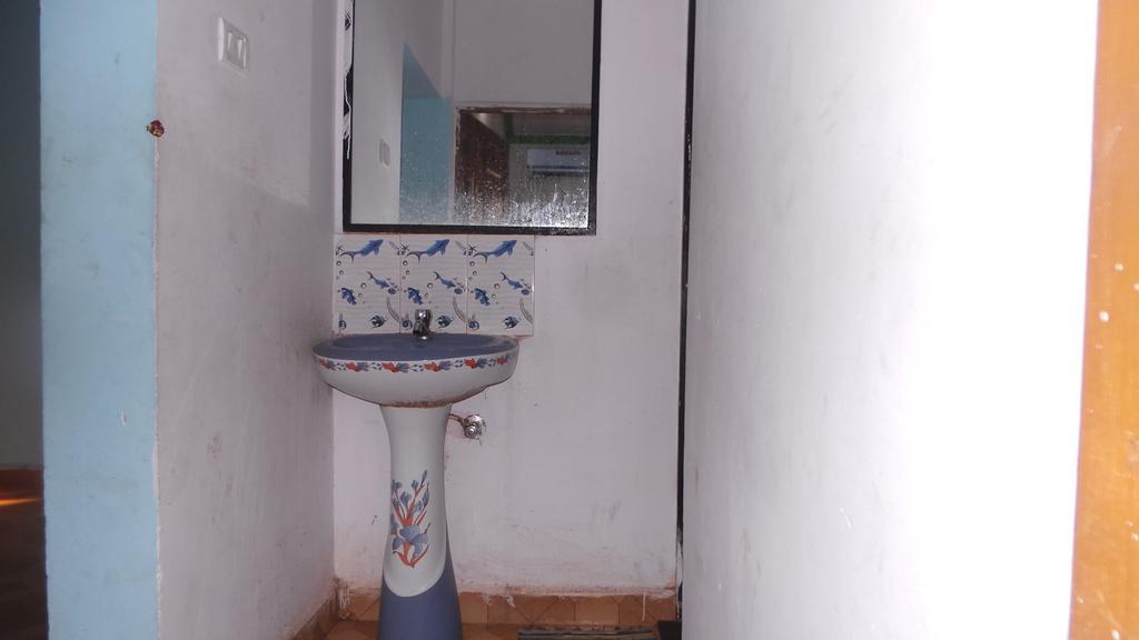 J.S Holiday Guest House Calangute Buitenkant foto